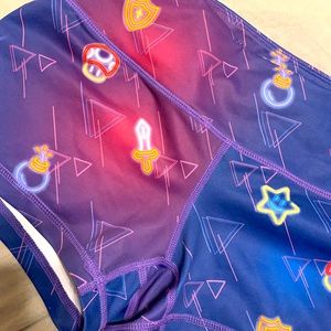 Feed Me Fight Me athletic shorts M